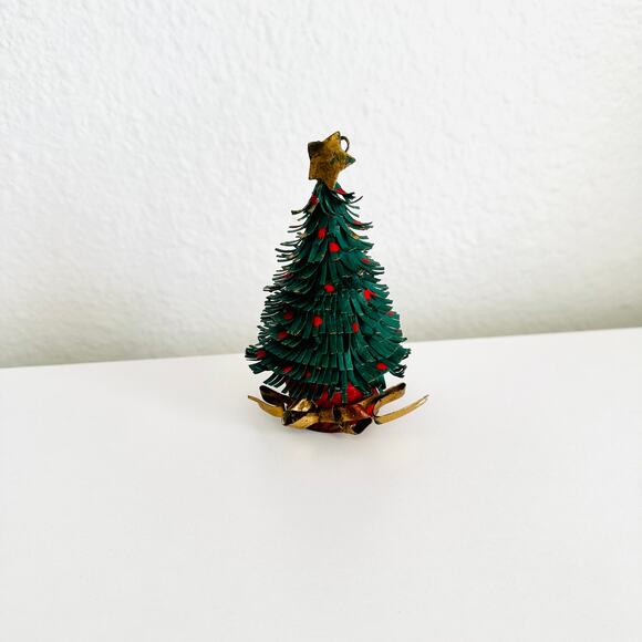 Vintage Victorian Metal Christmas Tree Ornament, Christmas Ornament - Picture 3 of 8